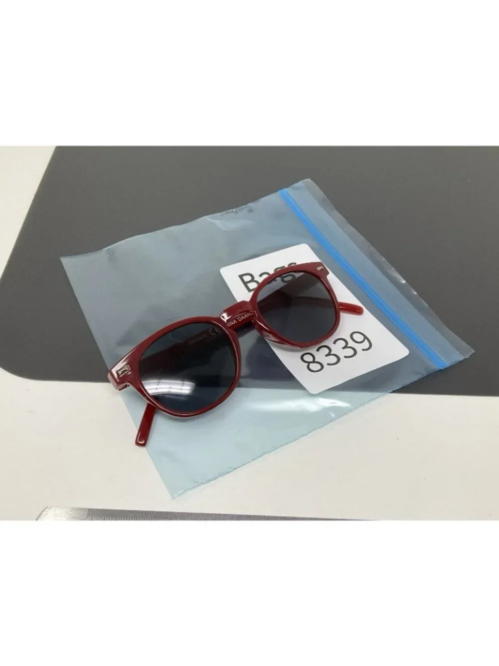 Peepers Boho Sun Readers Sunglasses Red  Tinted Lenses +1.00 Strength
